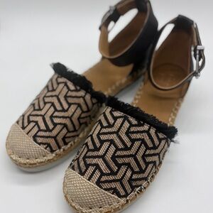Crown Vintage Black & Tan Espadrille Sandals with Fringe Trim, Women's Size 6.5